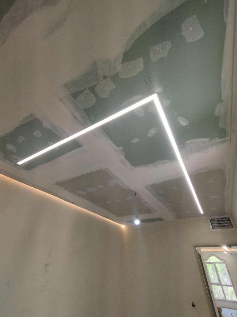 درزگیری کناف سقف